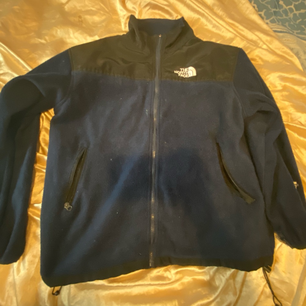 North face sweater